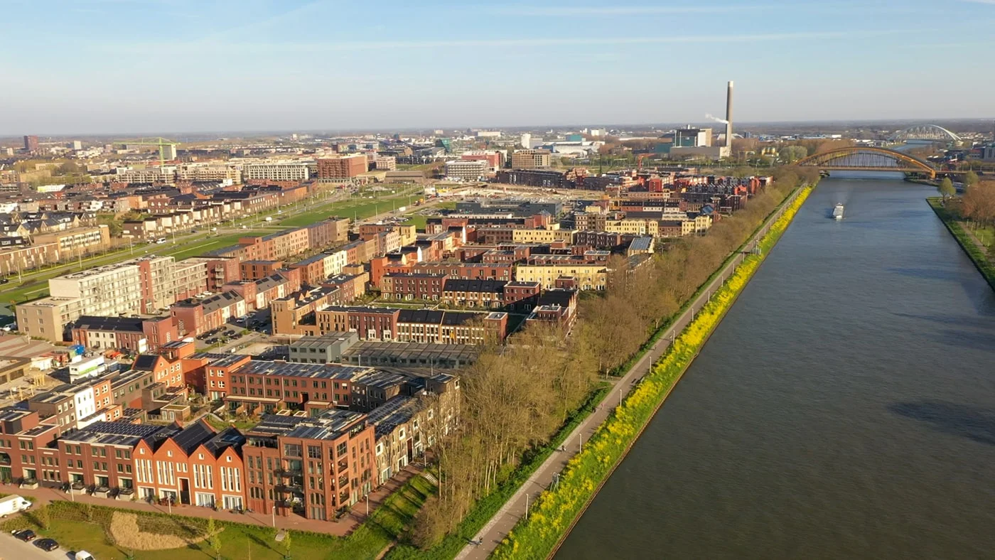 Wonen in Leeuwesteyn, de nieuwste wijk aan het Amsterdam Rijnkanaal.